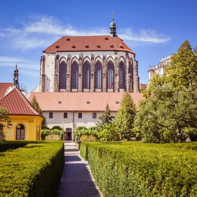 Františkánská růžová zahrada