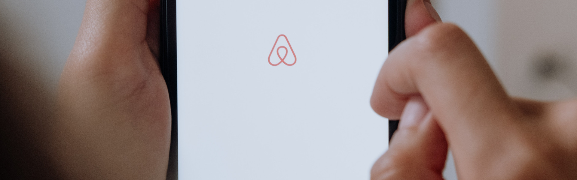 Количество туристов, останавливающихся в Чехии с помощью Airbnb выросло на 52%.jpg