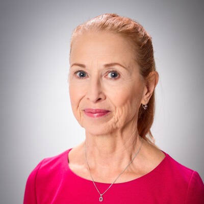 Mgr. Zuzana Mazurovová, CSc, HR manager